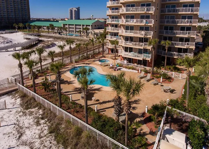 Destin Towers - Available Aug 22-29 Oct 3-10 & Oct 24-31