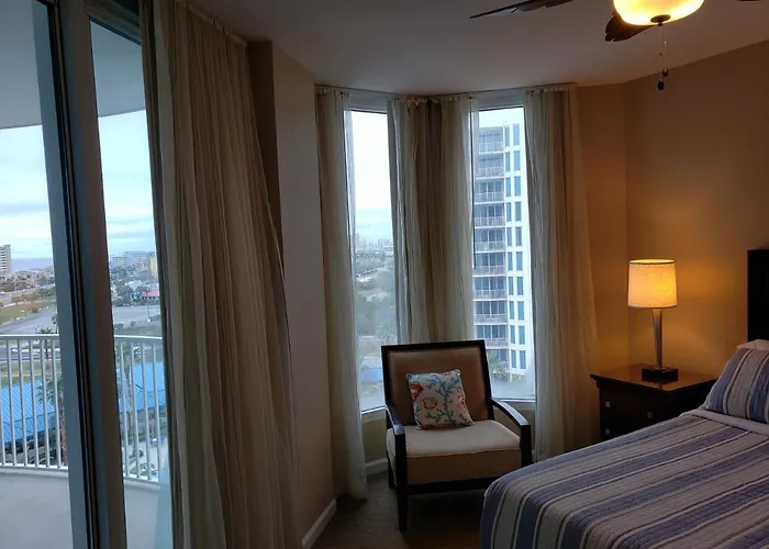 1815 A Slice Of Heaven Destin - Pool & Ocean View