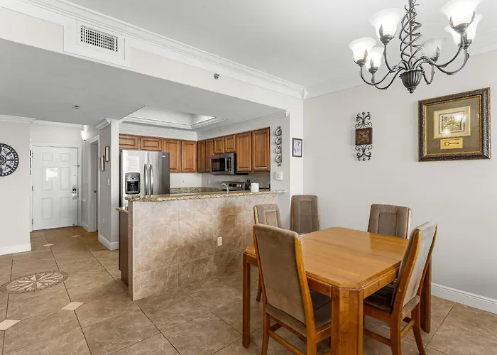 Beautiful Destin Beach View Condo